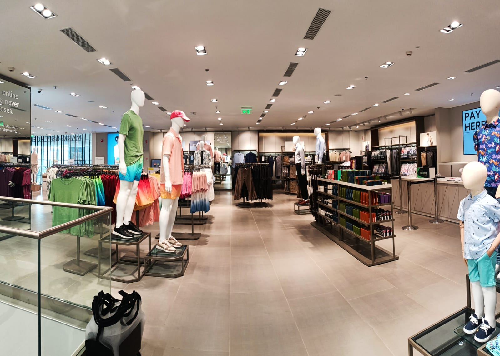 Marks & Spencer retail store exterior project by Chaudhary Enterprises (27)