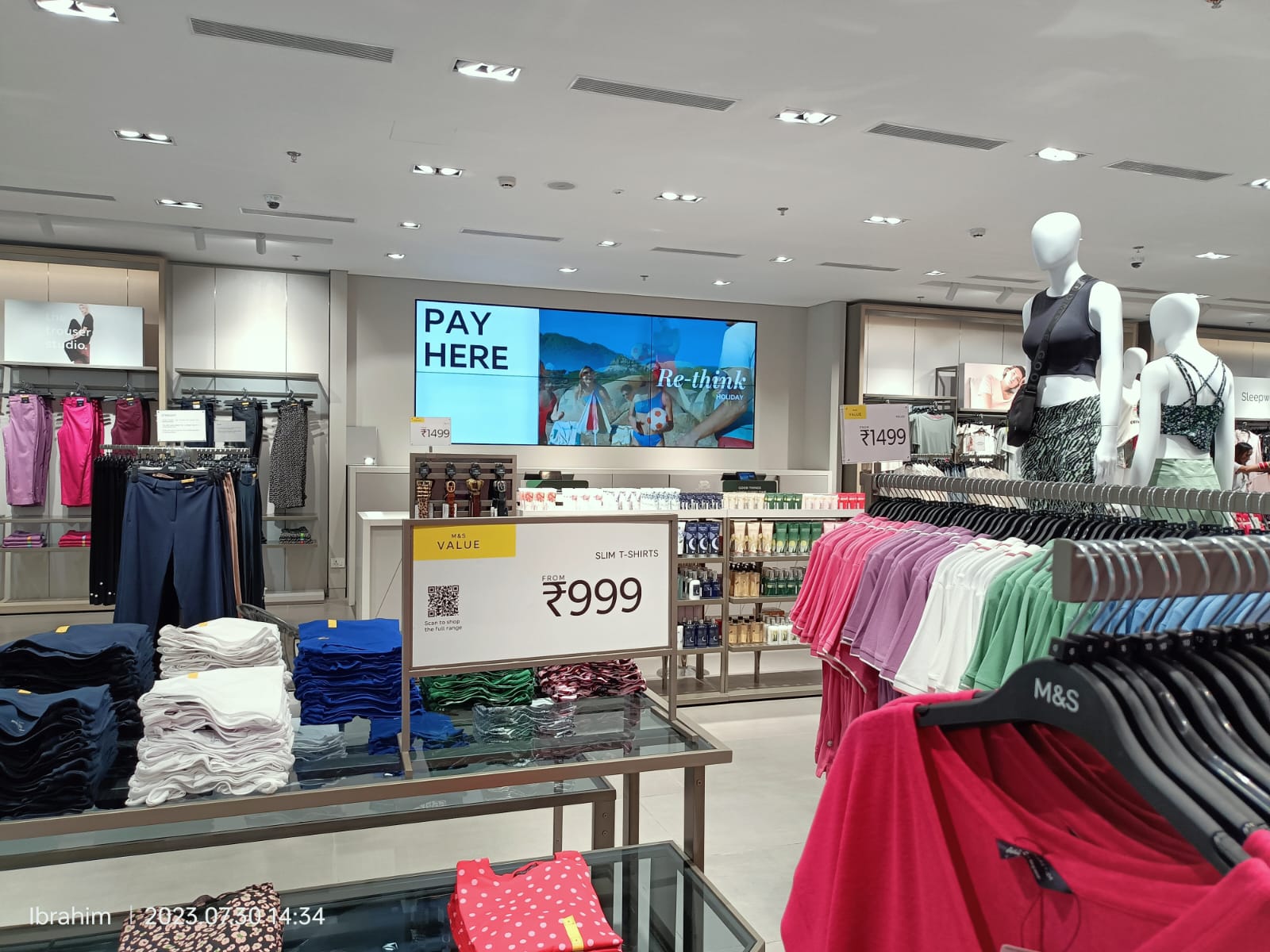 Marks & Spencer retail store exterior project by Chaudhary Enterprises (7)